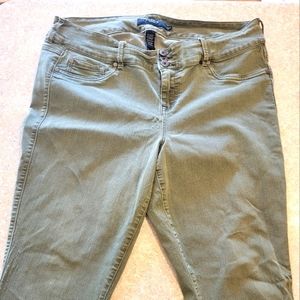 Torrid green skinny jean Size 20XL